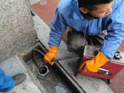 矿区疏通下水道