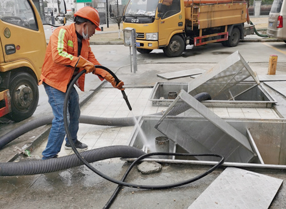 矿区隔油池清理